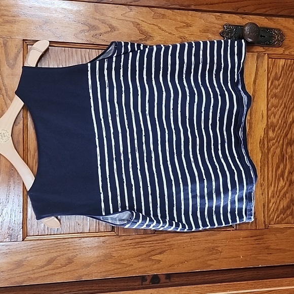 ✨️3/$20‎ ✨️Ruby Rd. Tank - Picture 4 of 4